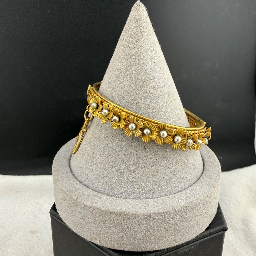 Vintage Miriam Haskell Bangle Bracelet Gold Tone Flower Hinged 6.5" READ